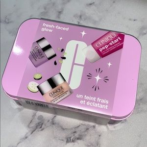 Clinique Fresh Faced Glow 4 Piece Set